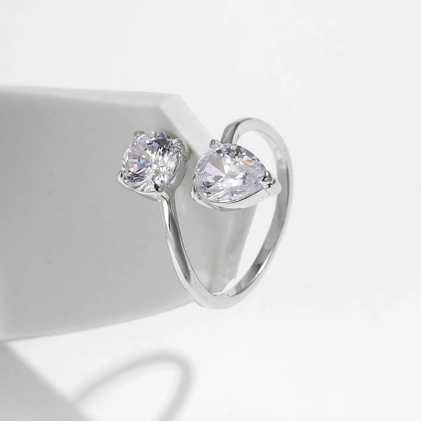 Sparkling Round & Water Drop CZ Line Ring