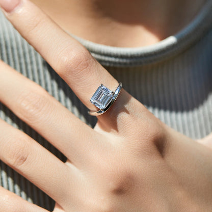 Sparkling Rectangle CZ Liquid Line Ring