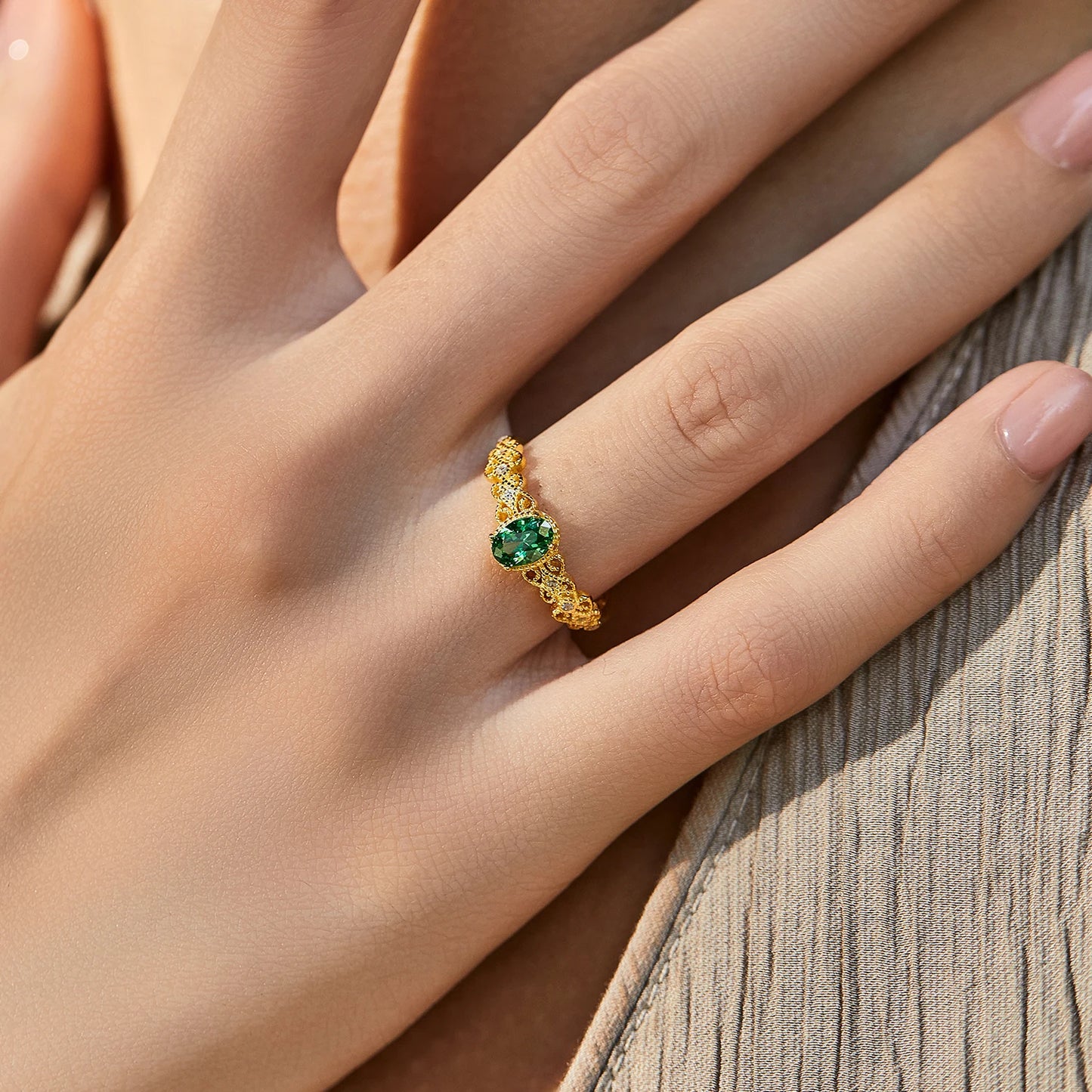 Vintage Green Oval CZ Lace Ring