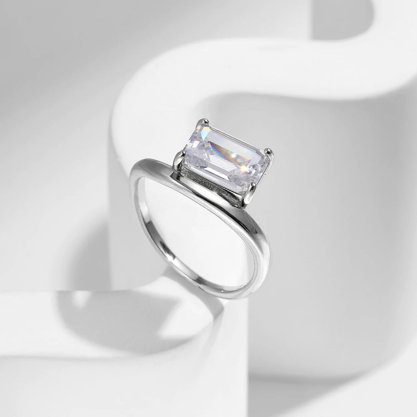 Sparkling Rectangle CZ Liquid Line Ring